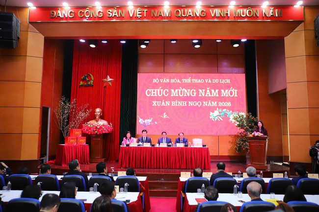 Thủ tướng nêu 5 điểm sáng và giao 9 nhiệm vụ trọng tâm cho ngành Văn hóa, Thể thao và Du lịch - Ảnh 6.