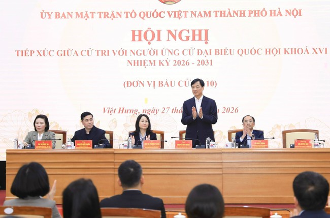 Hội nghị tiếp xúc giữa cử tri với người ứng cử đại biểu Quốc hội Khóa XVI, đơn vị bầu cử số 10 thành phố Hà Nội - Ảnh 1. Hội nghị tiếp xúc giữa cử tri với người ứng cử đại biểu Quốc hội Khóa XVI, đơn vị bầu cử số 10 thành phố Hà Nội - Ảnh 1.