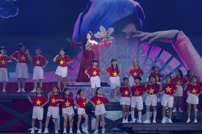 WeChoice Awards 2025: Vinh danh những con người viết tiếp câu chuyện Việt Nam - Ảnh 6.