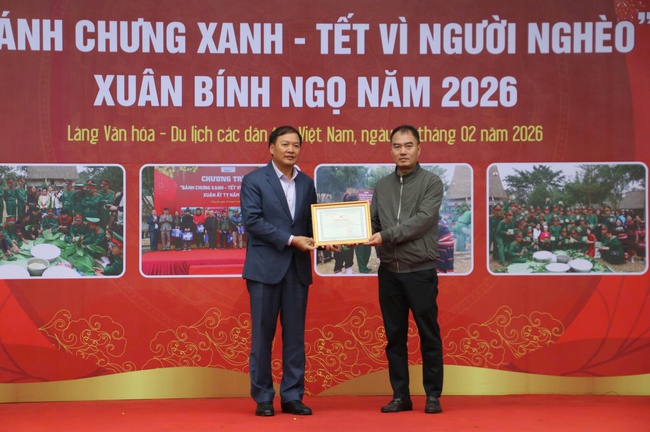 "Bánh chưng xanh - Tết vì người nghèo" - lan tỏa tinh thần tương thân, tương ái dịp Tết đến Xuân về - Ảnh 2.