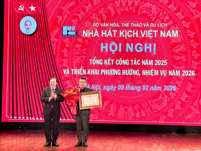 Nhà hát Kịch Việt Nam đạt nhiều thành tựu quan trọng trong năm 2025 - Ảnh 3.