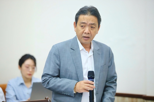 Thứ trưởng Hoàng Đạo Cương - Ảnh 2.