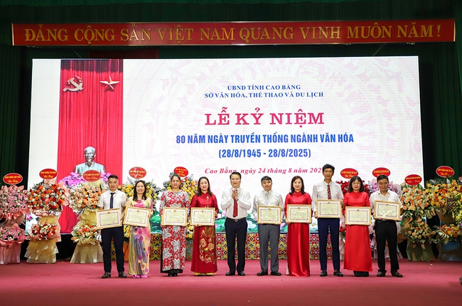 Ngành VHTTDL Cao Bằng: Phát động phong trào thi đua thực hiện thắng lợi mục tiêu, nhiệm vụ phát triển kinh tế - xã hội, bảo đảm quốc phòng, an ninh năm 2026 - Ảnh 1.