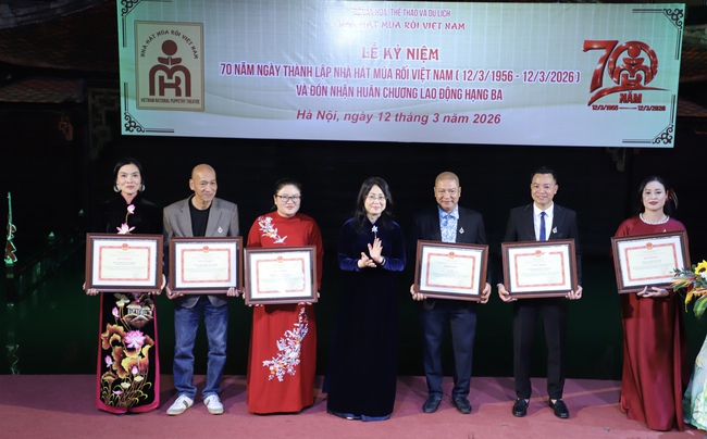 Ảnh: Chương trình nghệ thuật đặc sắc tại Lễ kỷ niệm 70 năm ngày thành lập Nhà hát Múa rối Việt Nam  - Ảnh 18.