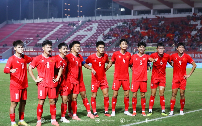 Đội tuyển U23 Việt Nam triệu tập 30 cầu thủ chuẩn bị tham dự giải CFA Team China 2026 - Ảnh 1.