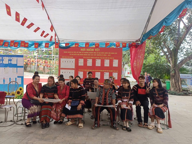 Cộng đồng các dân tộc tại Làng Văn hóa – Du lịch các dân tộc Việt Nam hưởng ứng "Ngày hội non sông" - Ảnh 1.