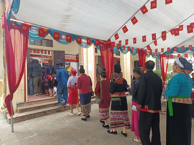 Cộng đồng các dân tộc tại Làng Văn hóa – Du lịch các dân tộc Việt Nam hưởng ứng "Ngày hội non sông" - Ảnh 2.