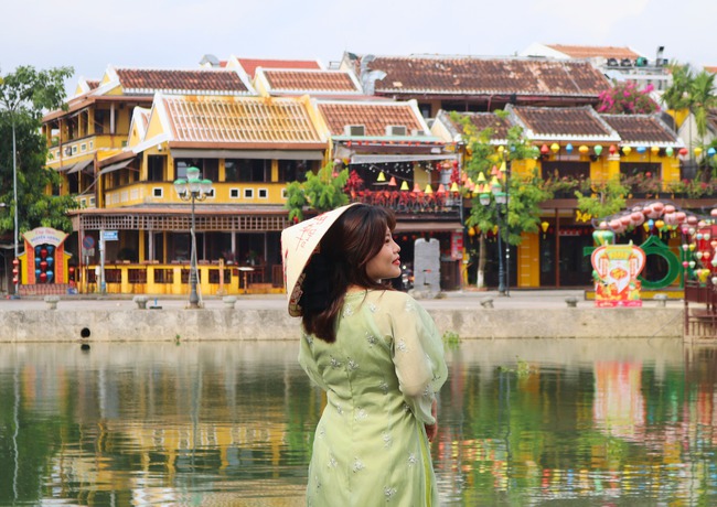 Từ màn ảnh số đến hành trình thật - Ảnh 2.