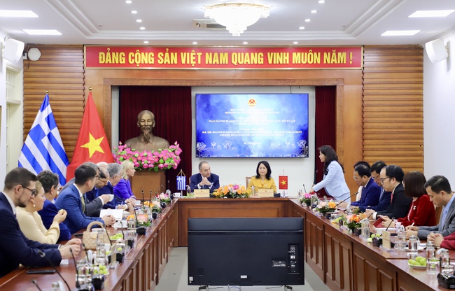 Thứ trưởng Thường trực Lâm Thị Phương Thanh tiếp Phó Chủ tịch thứ nhất Quốc hội Hy Lạp Ioannis Plakiotakis - Ảnh 1. Thứ trưởng Thường trực Lâm Thị Phương Thanh tiếp Phó Chủ tịch thứ nhất Quốc hội Hy Lạp Ioannis Plakiotakis - Ảnh 1.