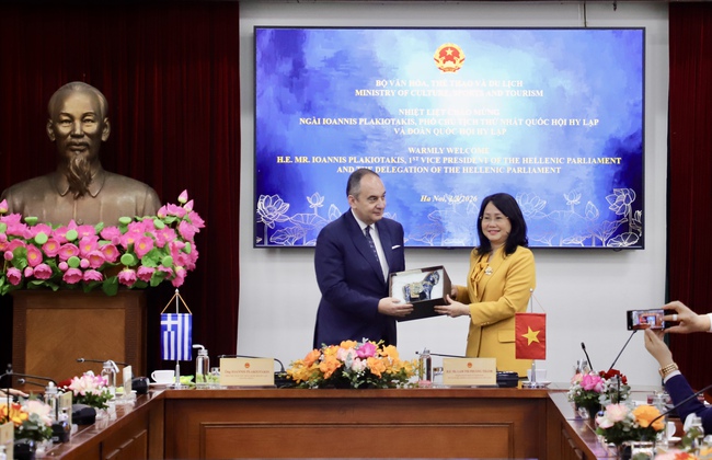 Thứ trưởng Thường trực Lâm Thị Phương Thanh tiếp Phó Chủ tịch thứ nhất Quốc hội Hy Lạp Ioannis Plakiotakis - Ảnh 4. Thứ trưởng Thường trực Lâm Thị Phương Thanh tiếp Phó Chủ tịch thứ nhất Quốc hội Hy Lạp Ioannis Plakiotakis - Ảnh 4.