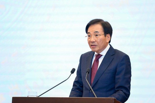 Đẩy mạnh phân cấp trong quản lý lễ hội, đảm bảo người dân được tiếp cận và hưởng thụ các giá trị văn hóa truyền thống một cách trang trọng, hiệu quả - Ảnh 2. Đẩy mạnh phân cấp trong quản lý lễ hội, đảm bảo người dân được tiếp cận và hưởng thụ các giá trị văn hóa truyền thống một cách trang trọng, hiệu quả - Ảnh 2.