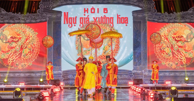 Tôn vinh di sản thi ca của các hoàng đế triều Nguyễn - Ảnh 3. Tôn vinh di sản thi ca của các hoàng đế triều Nguyễn - Ảnh 3.