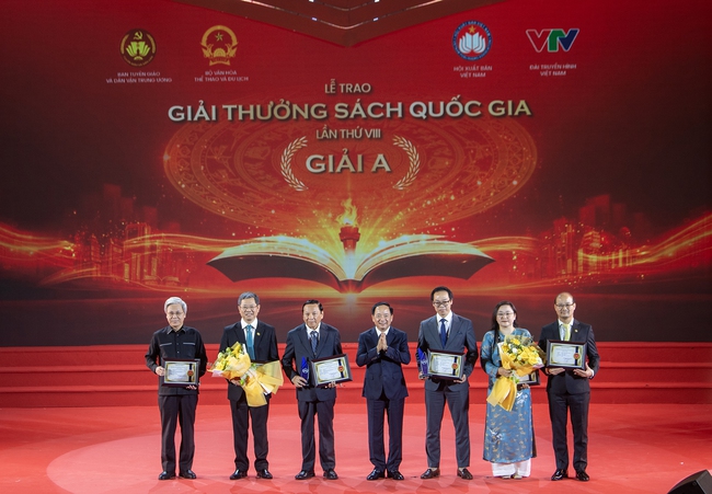 X&acirc;y dựng Giải thưởng S&aacute;ch quốc gia trở th&agrave;nh một thiết chế văn h&oacute;a c&oacute; uy t&iacute;n cao, sức lan tỏa rộng - Ảnh 3.
