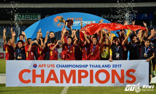 Bộ trưởng Nguyễn Ngọc Thiện gửi thư chúc mừng đội tuyển U15 Việt Nam - ảnh 1