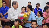 Thăm các lớp học tình thương, Chủ tịch tỉnh Thừa Thiên Huế nói điều này khiến thầy cô xúc động