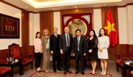 Bộ trưởng Nguyễn Ngọc Thiện và Đại sứ Italia tại Việt Nam trao đổi về tình hình hợp tác văn hóa, thể thao và du lịch