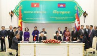 Vietnam Airlines và Bộ Du lịch Campuchia hợp tác phát triển du lịch 
giai đoạn 2019-2021