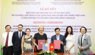 Ký kết hợp tác văn hóa giữa Việt Nam và Uruguay