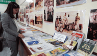 Trưng bày sách về báo chí tại Lâm Đồng