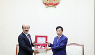 Bộ trưởng Nguyễn Ngọc Thiện tiếp Đại sứ Qatar đến chào xã giao