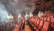 Dịch Covid-19 gia tăng đáng ngại, hàng loạt nhà hát tại Hàn quốc vắng bóng khán giả 