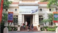 Tổ chức Trưng bày chuyên đề kỷ niệm 110 năm Ngày Bác Hồ ra đi tìm đường cứu nước tại Thư viện Quốc gia Việt Nam