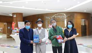 Thư viện tỉnh Quảng Ninh tăng cường hoạt động phục vụ Người cao tuổi