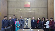 Bảo tàng Mỹ thuật Việt Nam tiếp nhận hai tác phẩm nghệ thuật từ châu Âu trở về