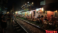 Hà Nội: Các doanh nghiệp không tổ chức các tour đưa đón khách đến khu vực đường sắt 