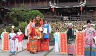 Phát triển du lịch gắn với bảo tồn văn hóa làng cổ ở Trung Quốc