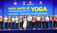 Gần 1.000 người tham gia Ngày quốc tế Yoga tại Quảng Ngãi