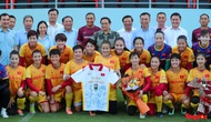 Thủ tướng gặp mặt, động viên Đội tuyển bóng đá nữ trước khi lên đường dự World Cup 2023