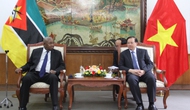 Thứ trưởng Tạ Quang Đông tiếp và làm việc với Đại sứ Mozambique tại Việt Nam