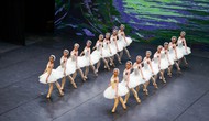 Ballet Hồ Thiên Nga- bữa tiệc nghệ thuật đỉnh cao tại Nhà hát Hồ Gươm