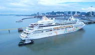 Quảng Ninh: Để du lịch tàu biển sôi động quanh năm