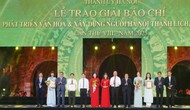 Trao giải báo chí về phát triển văn hóa và xây dựng người Hà Nội thanh lịch, văn minh