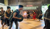 Tập huấn kỹ năng diễn tấu cồng chiêng cho cộng đồng dân tộc Mạ tại xã Đạ Huoai, Lâm Đồng