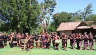 Tháng 11 tại Làng Văn hóa - Du lịch các dân tộc Việt Nam rộn ràng “bản hòa ca” đại đoàn kết