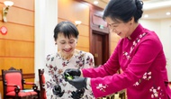 Phu nhân Tổng Bí thư Tô Lâm và Phu nhân Thủ tướng Nhật Bản trao đổi những giá trị văn hoá, nghệ thuật đặc sắc của mỗi nước