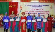 Quảng Bình: Trao truyền kỹ năng trình diễn, thực hành đàn và hát ca trù