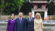 Tổng Bí thư Tô Lâm và Phu nhân cùng Tổng thống Emmanuel Macron và Phu nhân thăm Văn Miếu Quốc Tử Giám