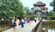 Lượng khách đến Huế tăng trưởng ổn định trong 6 tháng đầu năm
