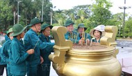 Thầm lặng chăm lo phần mộ các anh hùng, liệt sỹ