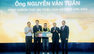Vietnam Airlines đón hành khách thứ 350 triệu