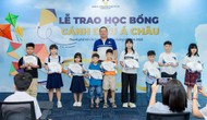 330 suất Học bổng Cánh Diều Á Châu đến với các em có hoàn cảnh khó khăn trên cả nước