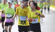 Gần 2.000 vận động viên tham gia chạy “Run for Love” của Vietnam Airlines