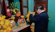 Thủ tướng Phạm Minh Chính dâng hương tưởng nhớ Chủ tịch Hồ Chí Minh