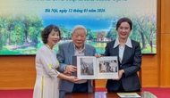 Tiếp nhận nhiều ảnh tư liệu quý về Chủ tịch Hồ Chí Minh