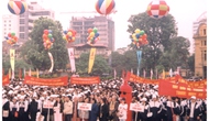 Biểu diễn nghệ thuật tuyên truyền phòng chống, HIV/AIDS tại các điểm công cộng trên địa bàn Hà Nội