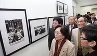Tổ chức triển lãm các tác phẩm mỹ thuật, nhiếp ảnh của các tác giả đoạt Giải thưởng Hồ Chí Minh và Giải thưởng Nhà nước năm 2012
